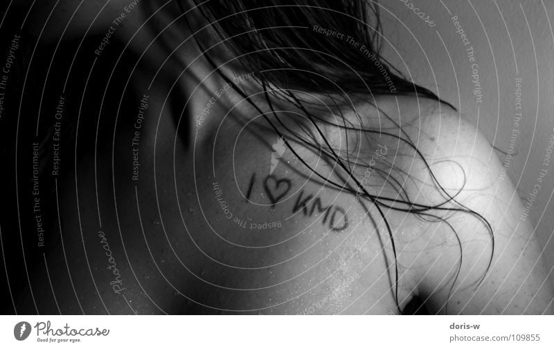 i love kmd Love Shoulder Wet Black White Gray Woman Feminine Collarbone Low neckline Freckles Dark Black & white photo Hair and hairstyles Heart KMD Water