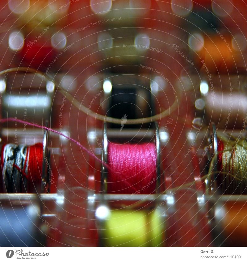 spinning all over... Craft (trade) Sewing Pink Coil Sewing thread Sewing machine Multicoloured Arrange Textiles Silk Handbook Lose the thread Industry Colour