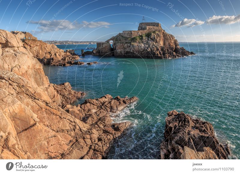 Fort de Bertheaume Landscape Sky Clouds Horizon Beautiful weather Rock Waves Coast Ocean Island Bridge Manmade structures Fortress Tourist Attraction Old Large