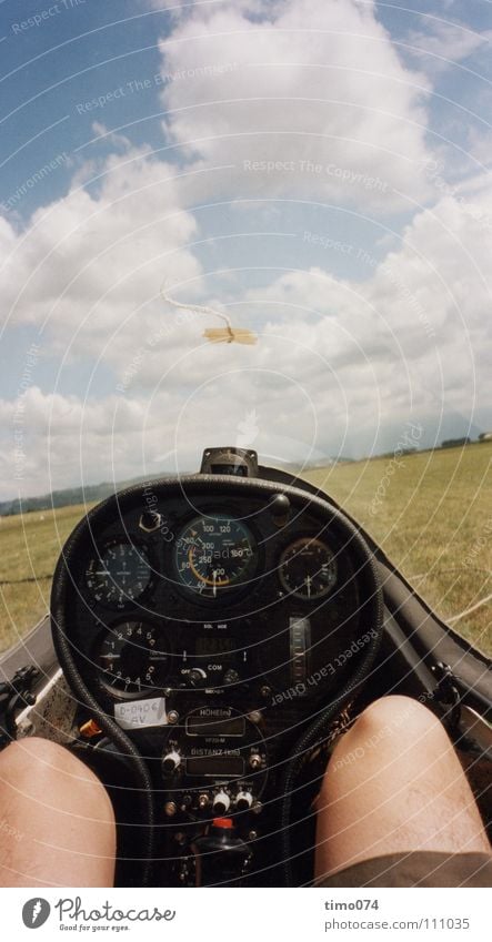 Shortly before the start Cockpit Gliding Clouds Compass (Navigation) Panorama (View) Sailing Glide Warmth Altimeter Pilot Copilot Aerial photograph Anxious