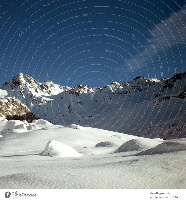 snow boss Winter February Cold Virgin snow Winter vacation Snow hiking Canton Graubünden Switzerland White Snowdrift Brown Beautiful weather Deep snow Clouds