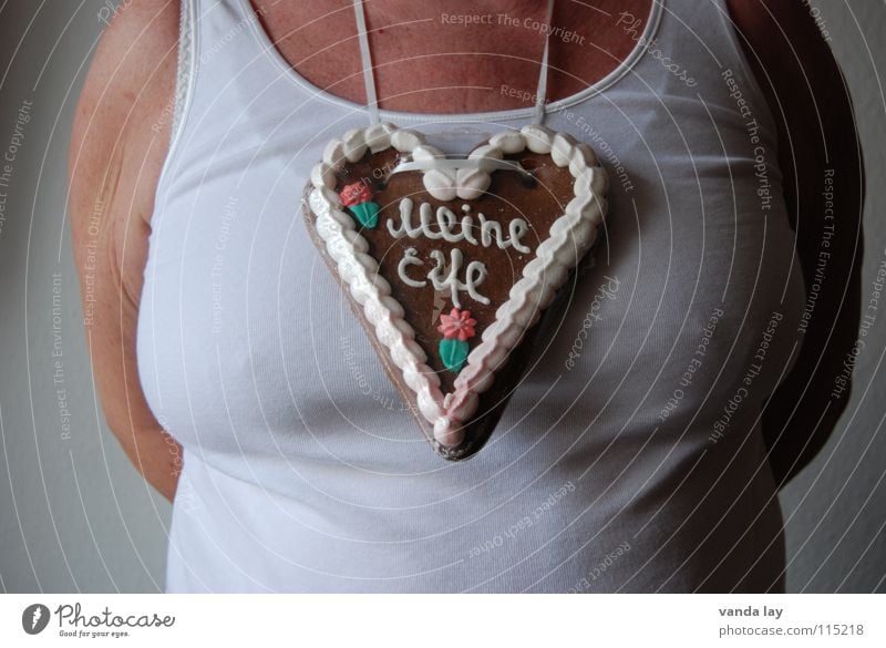 My elf Gingerbread heart Woman Torso Fat Fairs & Carnivals Meadow Cannstatter Wasen Nutrition Candy Sugar Calorie Gift Shirt Undershirt White Overweight Round