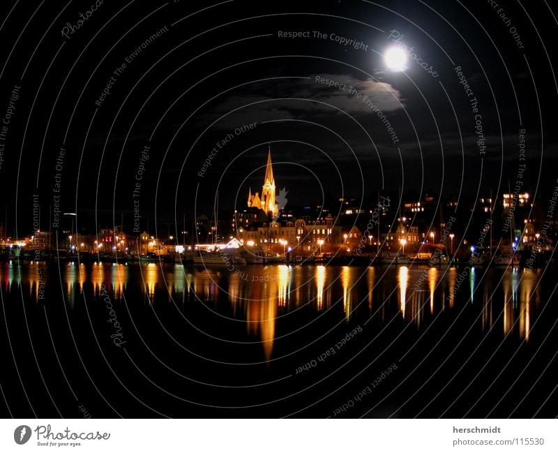 Flensnight Flensburg Night Reflection Clouds Long exposure Dark Black Moon Water Light Sky North Skyline City light Water reflection Surface of water