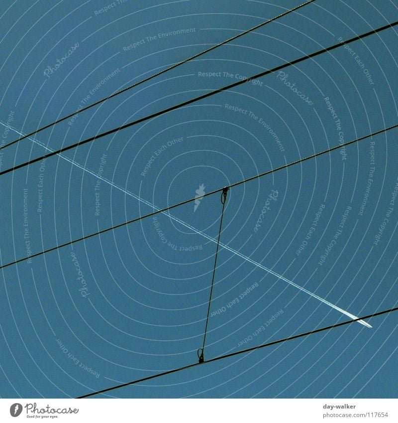 Energy and Technology Provision Electricity Wire Airplane Bracket Dangerous Aviation Sky Energy industry Transmission lines Threat Vacation & Travel Vapor trail