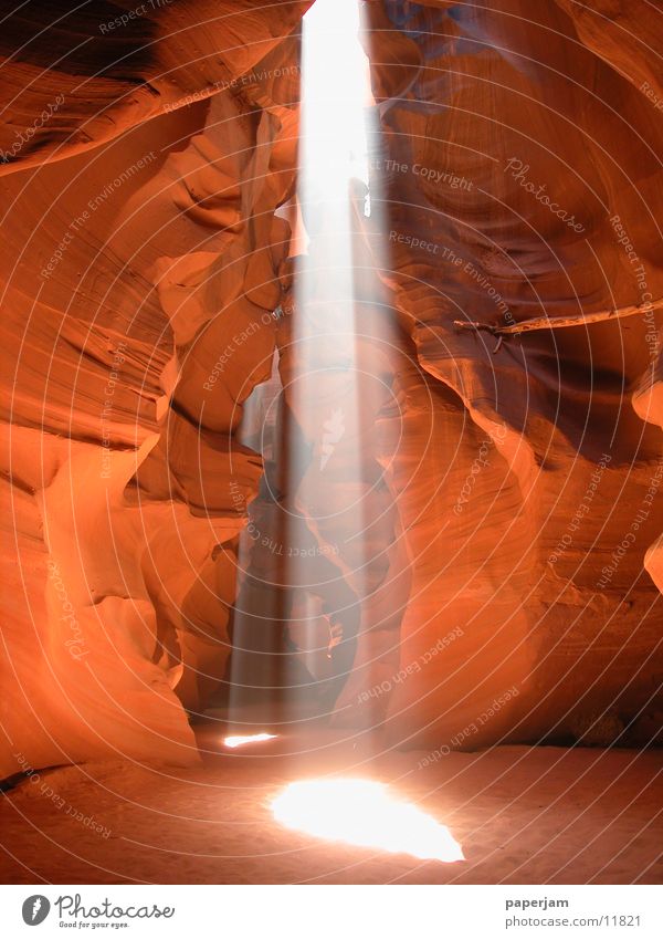 Antelope Canyon II Light Sunbeam Shaft of light Cone of light Wall of rock Erosion Sand Cave Beam of light Deserted Bizarre Beautiful Esthetic Bright spot