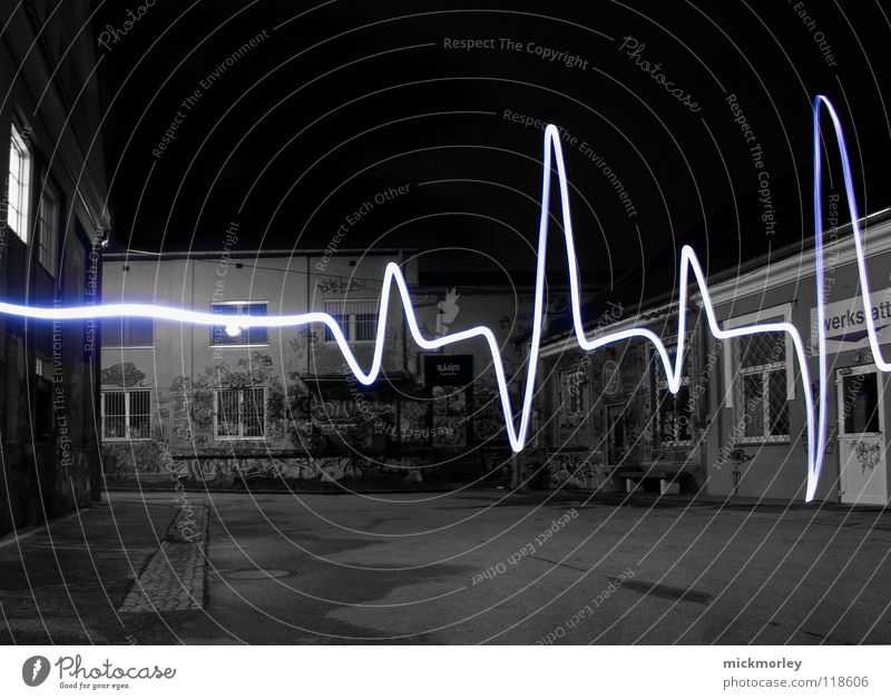 heartbeat Long exposure Exposure Time Slaughterhouse Pulse Rock'n'Roll Flashlight Lamp Blue Light (Natural Phenomenon) Wels Heart roll ledlamp Movement Life