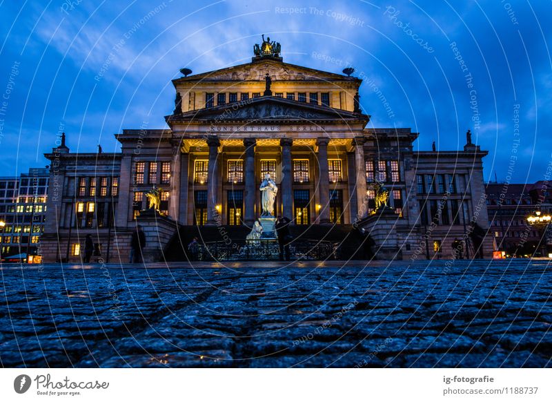 Night time at concert hall in Berlin Sightseeing Germany Capital city Landmark Konzerthalle Esthetic Historic Beautiful Gendarmenmarkt Konzerthaus Berlin