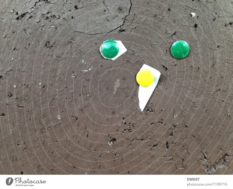 sandman Face Art Spring Summer Autumn Winter Wood Services Cork Pin pinboard Thumbtack Paper Brown Green Yellow Handbill Poster Eyes Nose White Notice