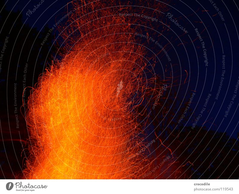 lagafeur Burn Hot Rust Oxygen Night Summer Summer night Freeze Wood Romance Glow Long exposure Blaze would be Charity Spark Flying flying sparks Twilight