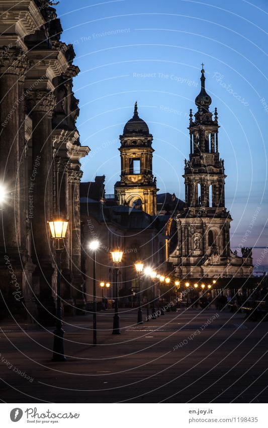 historic Vacation & Travel Tourism Sightseeing City trip Night sky Dresden Saxony Germany Tourist Attraction Landmark Brühlsche Terrasse Hofkirche Illuminate