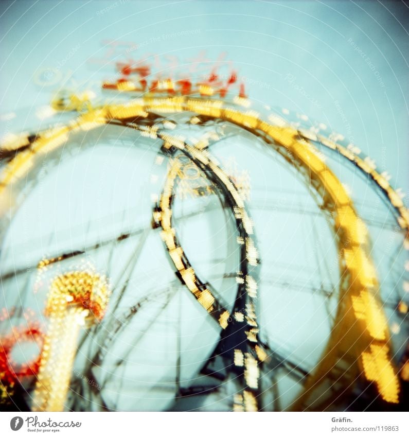 DoOm continues Holga Long exposure Round Rotate Fairs & Carnivals Large Might Childhood memory Tradition Heiligengeistfeld Attraction Romance Wobble Shaky Dark