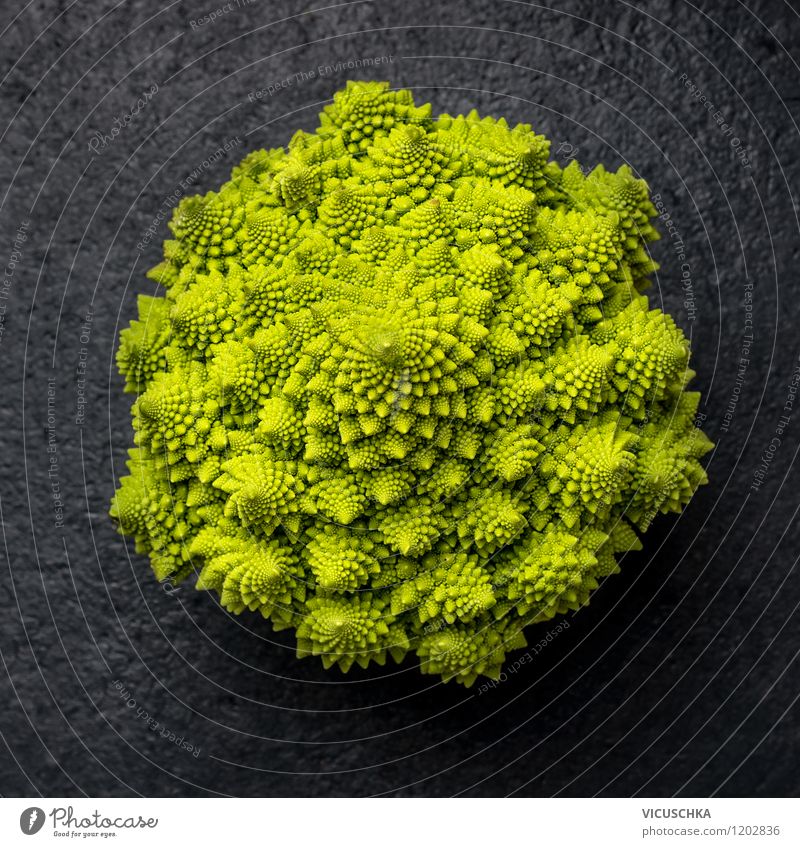 Romanesco Food Vegetable Nutrition Organic produce Vegetarian diet Diet Lifestyle Style Design Healthy Eating Garden Table Nature Vitamin Dark Cabbage