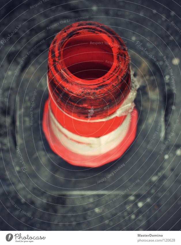 VLC Traffic cone Warning signal White Transport Building rubble Construction site Depth of field Bird's-eye view Conical Safety street cap traffic caps hat game