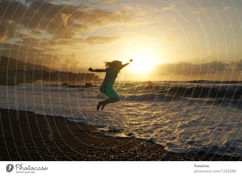 Squeaks cheerfully! Human being Feminine Child Girl Infancy 1 Environment Nature Landscape Elements Water Summer Beautiful weather Waves Coast Beach Ocean