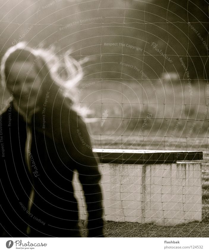 Focus for beginners Blur Fence Sunlight Woman Monochrome Concrete Joy Autumn Bench Hair and hairstyles Laughter Wind Crop factor? Never heard of it!