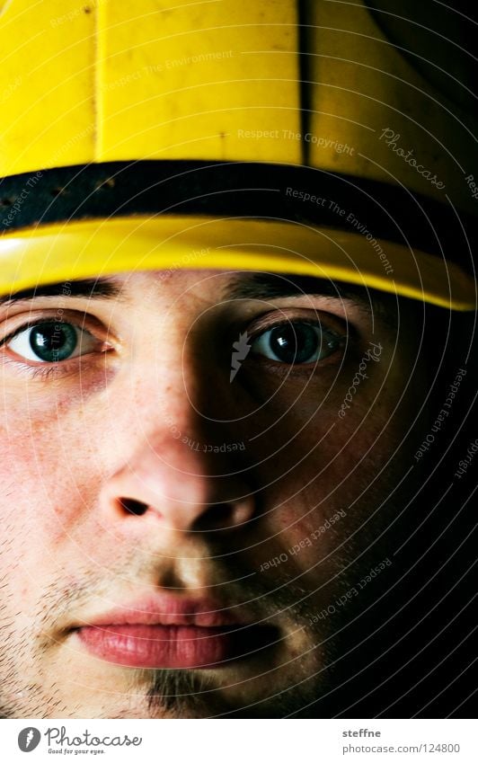 Steffen the Builder Construction worker Craft (trade) Craftsperson Construction site Helmet Safety Accident Headwear Portrait photograph Man Masculine Hard