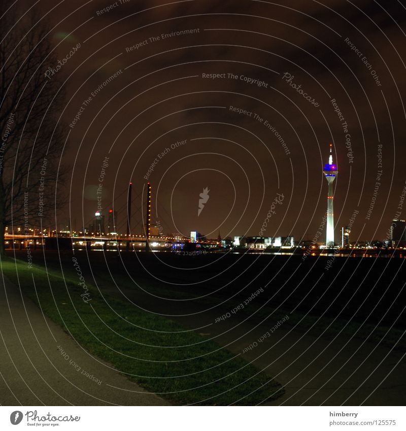 big city life ahead Rheinturm Town Lifestyle Night life Transmit Transmitting station Long exposure Exposure Duesseldorf Rhine Berlin TV Tower Evening Modern