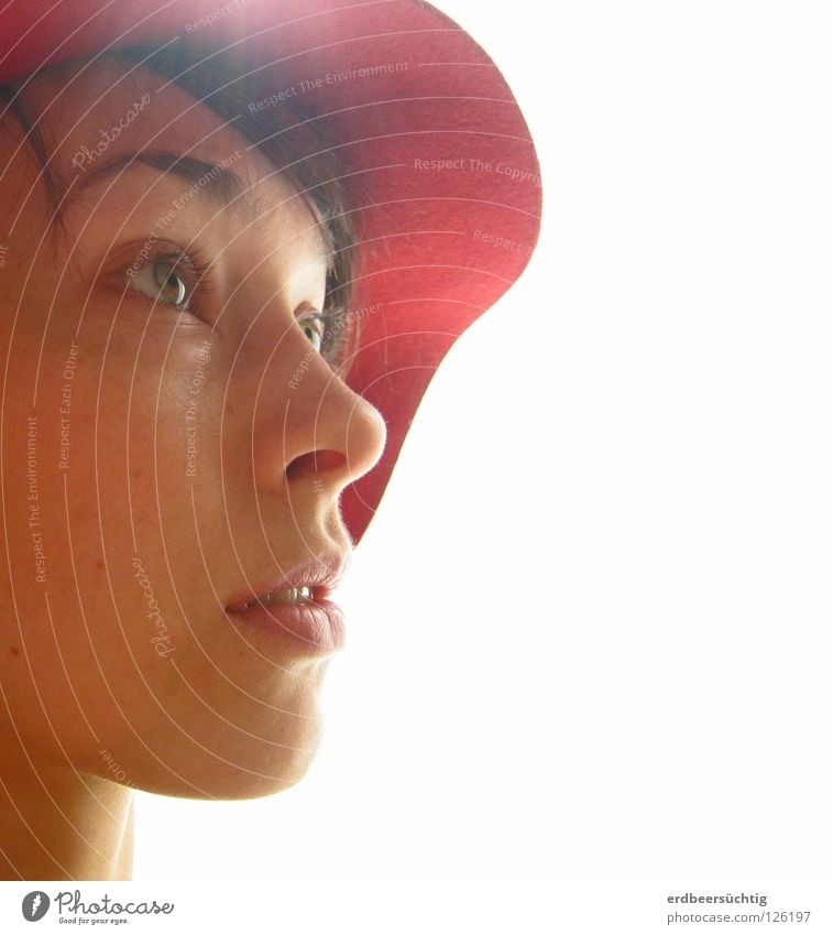 Inspiration Portrait photograph Lady Light Woman Face Eyes Expressive Nice Sun Concentrate Pure Hat Nose Mouth Figure of speech étonnée often source of light