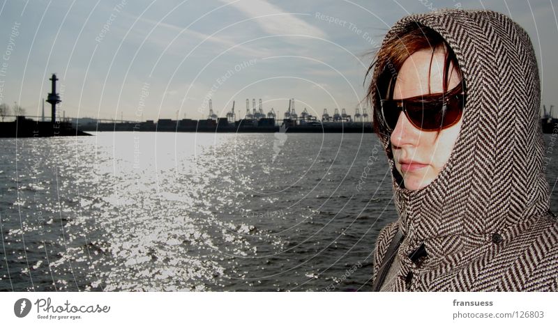 nothing in common Woman Gale Sunglasses Concentrate Motionless Hooded (clothing) Cap Coat Concealed Mysterious Human being Closed Wind Harbour Hamburg Water