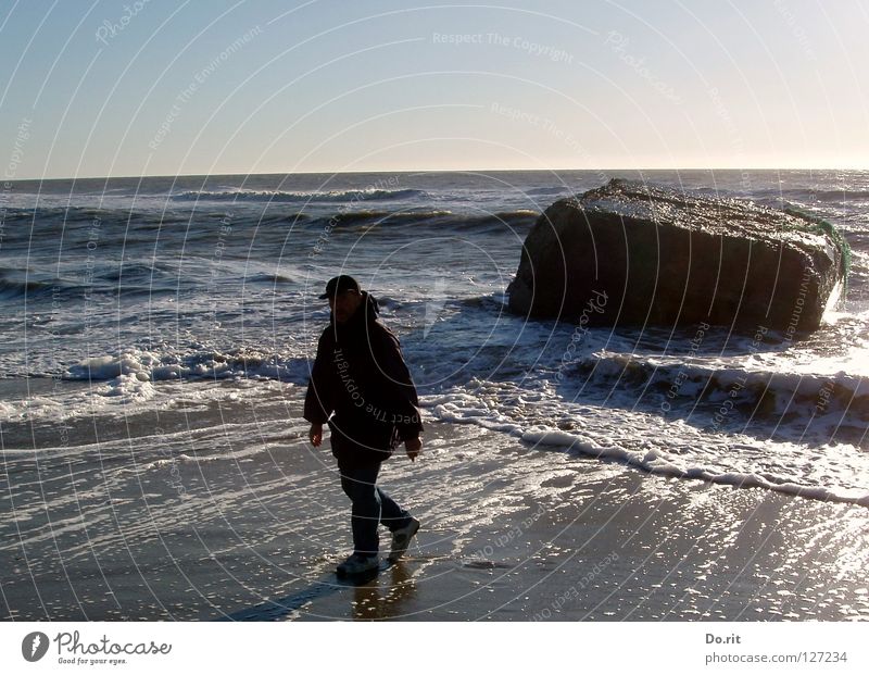 &lt;font color="#ffff00"&gt;-=I´m=- proudly presents Vacation & Travel Beach Waves Hiking Man Adults Water Beautiful weather Rock Coast North Sea Stone Dark Wet