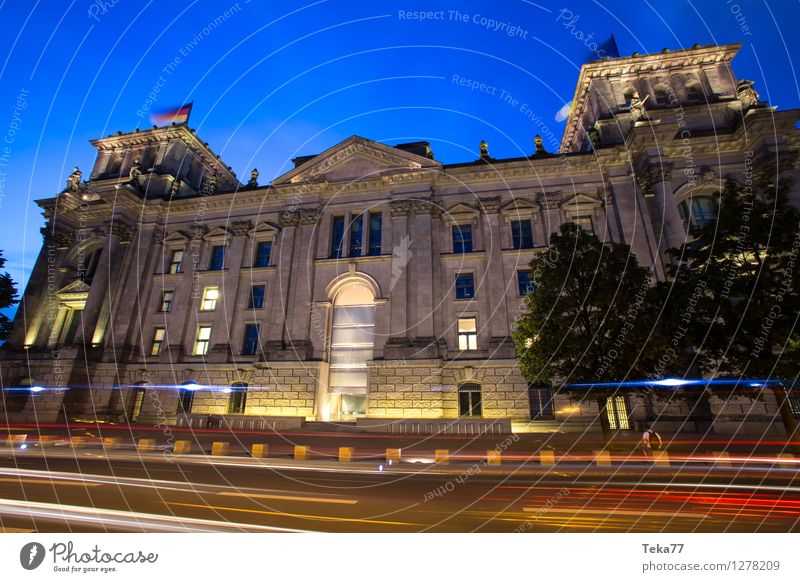 Bundestag I Vacation & Travel Human being Museum Town Capital city Dome Facade Tourist Attraction Reichstag Might Services Colour photo Exterior shot Evening