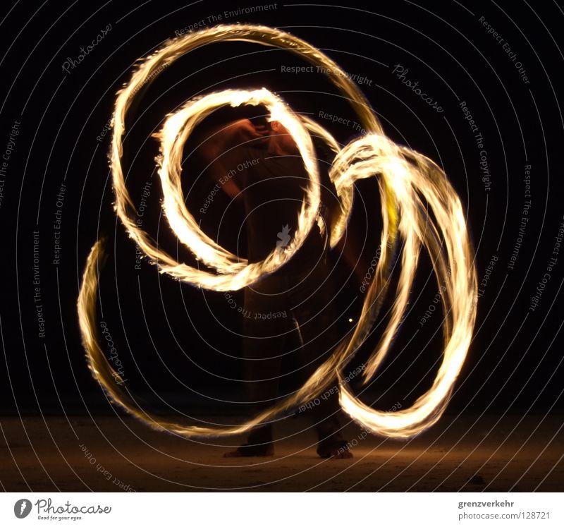 fireplayers Night Long exposure Beach Art Culture Shows Movement Esthetic fire chains fire performer fire poi fire rope cabaret kerosene Kiwido poi player