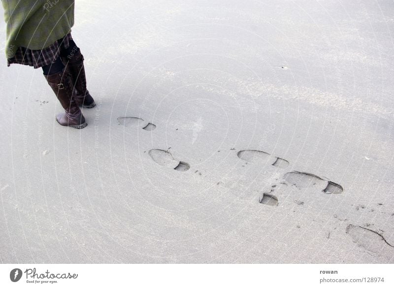 tracks Colour photo Subdued colour Copy Space right Copy Space top Copy Space bottom Copy Space middle Neutral Background Day Beach Human being Legs Feet 1 Sand