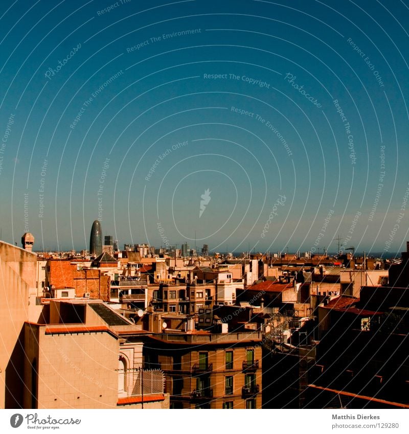 MIDDAY Barcelona Town Spain Roof House (Residential Structure) Old building Balcony Window Corner Oriel Retro Far-off places Facade Antenna Penthouse Satellite