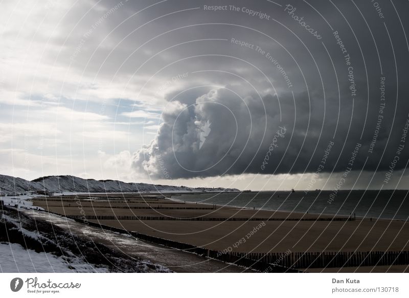 Partial end of the world Clouds Lamb Multiple Agreed Gray Evil Storm Gale Apocalypse Surface Belgium Netherlands Right Left Snow layer Ocean Zeeland Open Cold