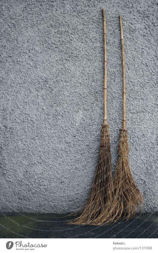 New brooms sweep well Broom Wipe Sweep Witch Jinxed Broom closet Witch's broom Wall (building) Together Married Matrimony Tidy up 2 Carnival Janitor Household