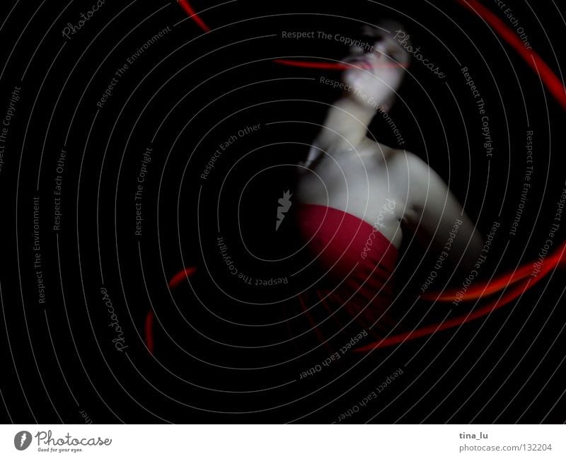 dancing in the dark IV Red Dark Hand Woman 3 Movement Swing Posture Shoulder Esthetic Vertical Beautiful Feminine Light Elegant Mysterious Dance Long exposure