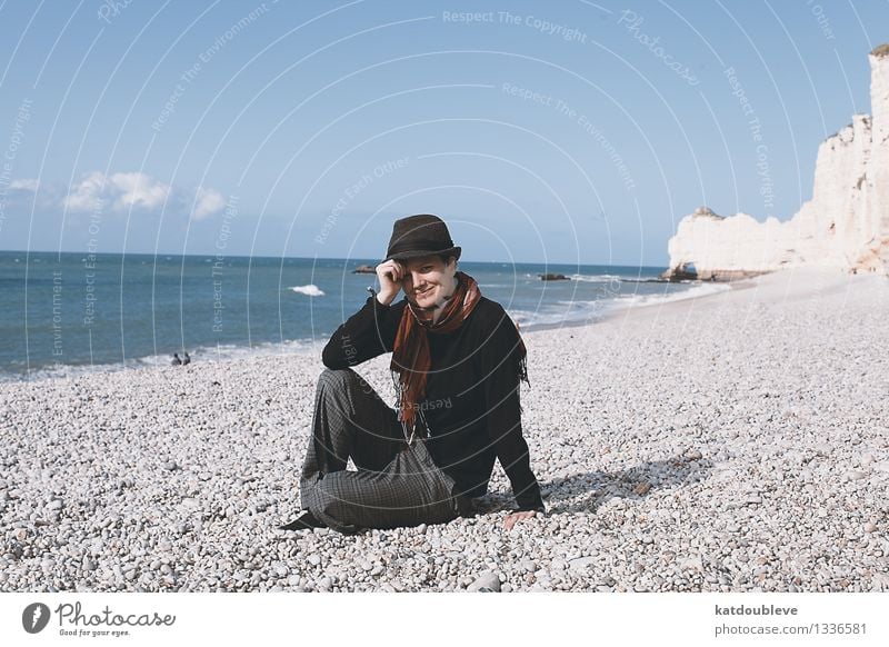 into the blue again Feminine Androgynous Woman Adults 1 Human being 18 - 30 years Youth (Young adults) Beautiful weather Coast Beach Bay Ocean Relaxation Sit