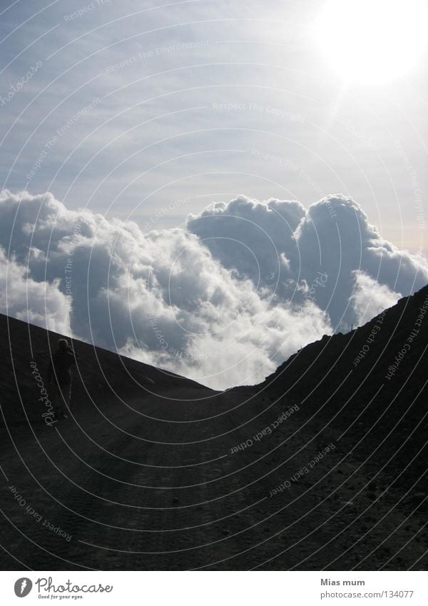 Heaven's Gate Mount Etna Clouds Sicily Aloof Mountain Volcano Freedom Contrast Nature Level