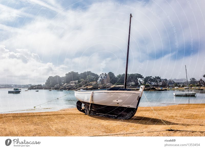 Port in Brittany Relaxation Vacation & Travel Nature Landscape Clouds Coast Ocean Harbour Tourist Attraction Watercraft Tourism Atlantic Ocean Ploumanac'h