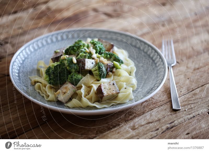 Meal! Food Vegetable Herbs and spices Nutrition Eating Lunch Dinner Organic produce Vegetarian diet Crockery Plate Emotions Moody Noodles Fork Food photograph