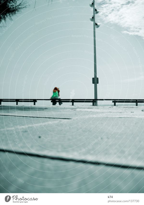 there's a port in the storm.. Looking Discover Lake Ocean Infinity Time Calm Asphalt Promenade Brilliant Flashy Glistening Sunglasses Red T-shirt Green