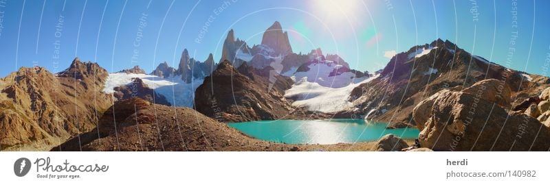 Fitz Roy in Patagonia Fitz Roy mountain Glacier Mountain South America Water Mountain lake Sky Sun Panorama (View) rock massif Large Panorama (Format)