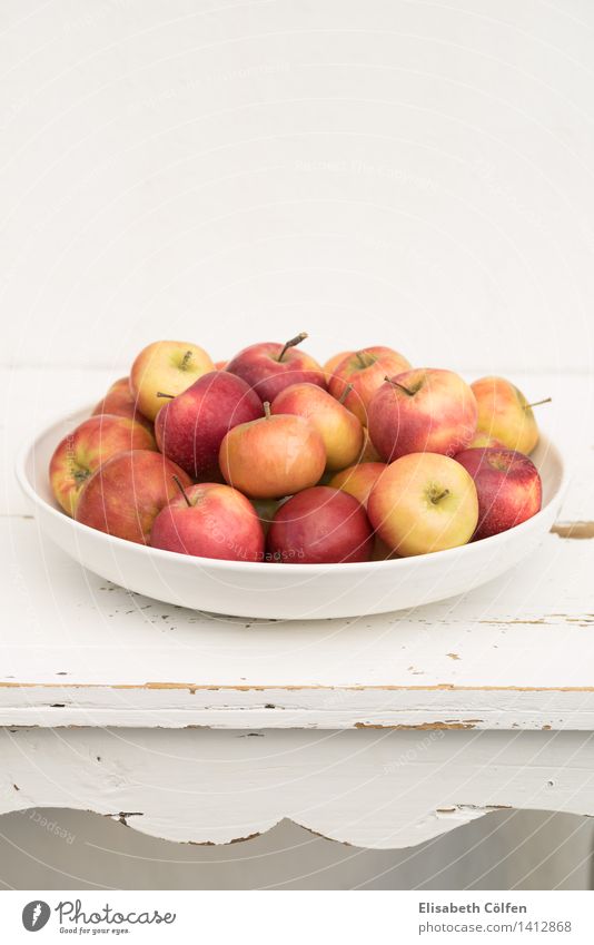 Danish apples Fruit Apple Bowl Fresh Red shell Wooden table Denmark Food Tavern Colour photo Interior shot Deserted Copy Space top Day