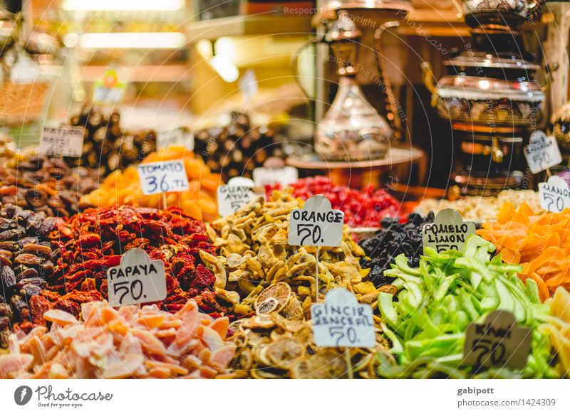 Spice bazaar I Healthy Wellness Life Harmonious Well-being Contentment Senses Fragrance Tourism Trip Far-off places Sightseeing City trip Istanbul Old town