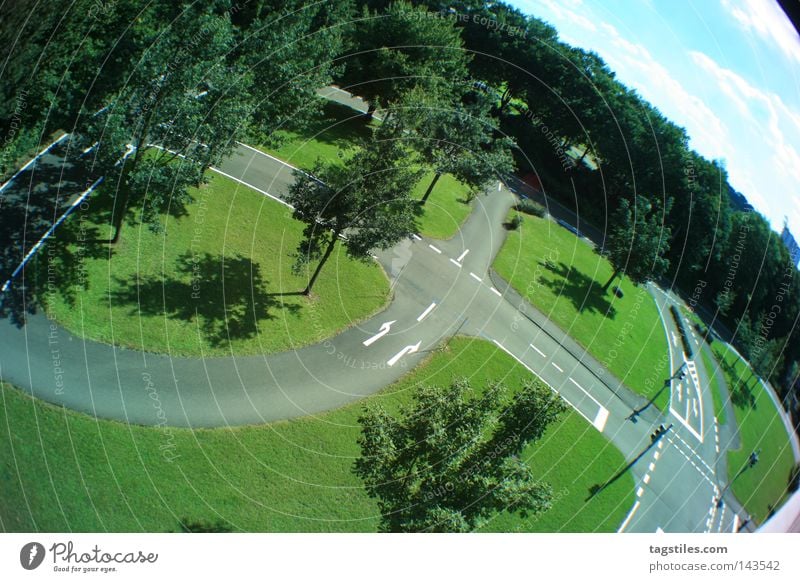 miniature Miniature Street Fisheye Line Curve Bend Tree Bird's-eye view Traffic light Vaulting Green Street sign Motorsports Germany practice area Biberach