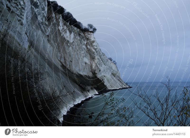 slow march Environment Nature Water Sky Autumn Rock Waves Coast Esthetic Natural Strong Blue Gray Black White Relaxation Experience Horizon Time Target