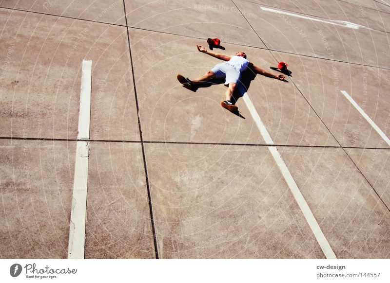 CHILLEN VS. URBAN GAMES pt.IV Red Gray Gloomy Concrete Trash Pattern Symmetry Parking lot Flat Linearity Black Leisure and hobbies Gloves Boxing Fellow Man