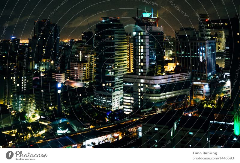 Skyline Bangkok at night Town Capital city Port City Downtown Old town Pedestrian precinct Populated Overpopulated Deserted House (Residential Structure)