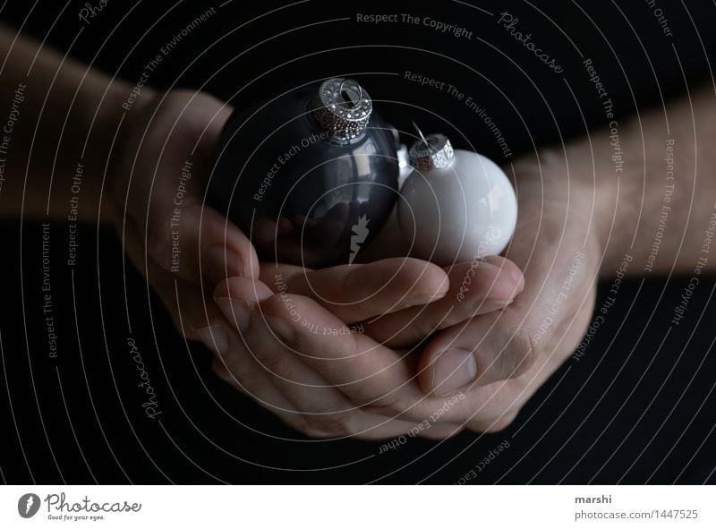 Christmas memory Human being Hand 1 Sign Emotions Moody Glitter Ball Christmas & Advent Sphere Memory Decoration White Seasons Anticipation Christmas mood