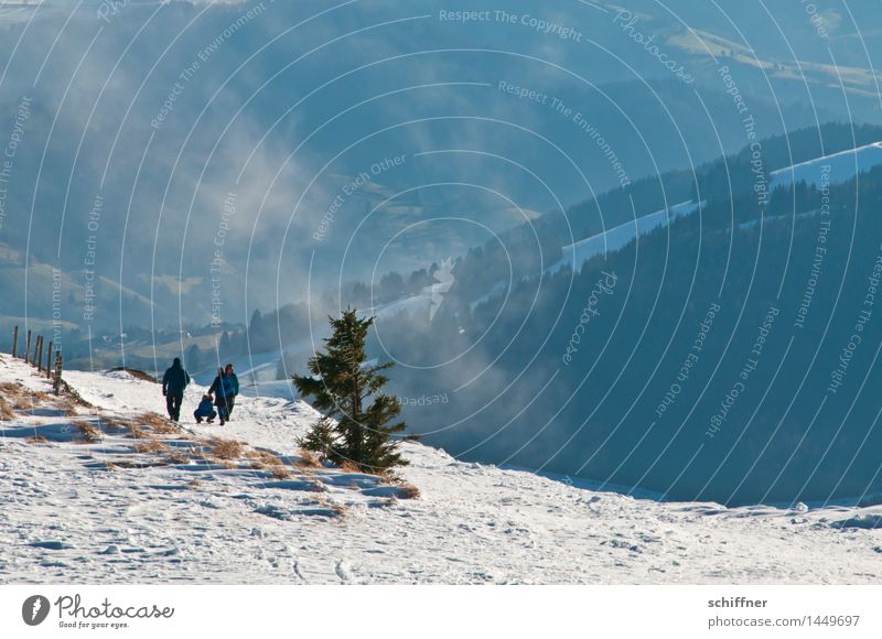 family dust Human being Child Parents Adults Family & Relations 4 Group Environment Nature Landscape Winter Beautiful weather Ice Frost Snow Forest Mountain