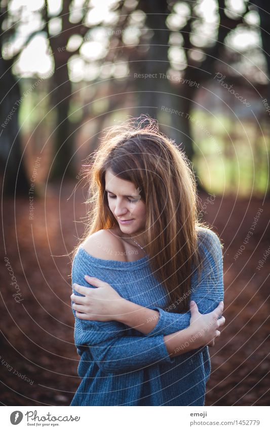 autumn Feminine Young woman Youth (Young adults) 1 Human being 18 - 30 years Adults Autumn Beautiful Cuddly Colour photo Exterior shot Day Sunlight Back-light