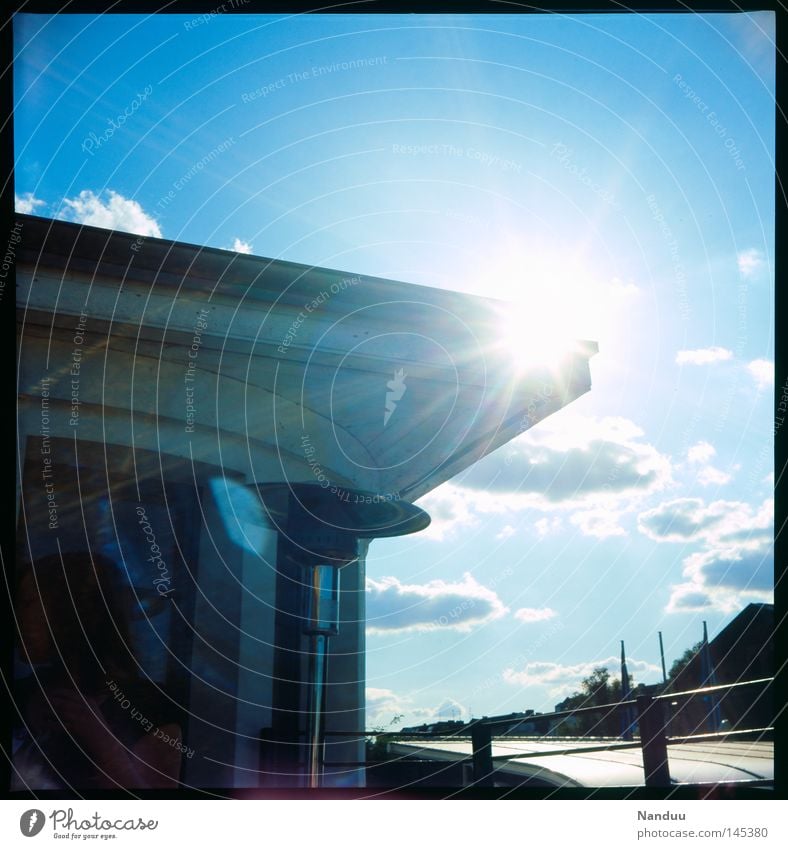 above the zenith Roof Canopy Sky Summer Sun Evening Back-light Analog Slide Medium format Square Film industry Clouds Blue Sunbeam Calm Lens flare Lomography