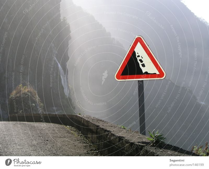 Dangerous path Lanes & trails Mountain Street Narrow Threat Vertical Wall of rock Waterfall Stone Rockfall Signs and labeling Madeira