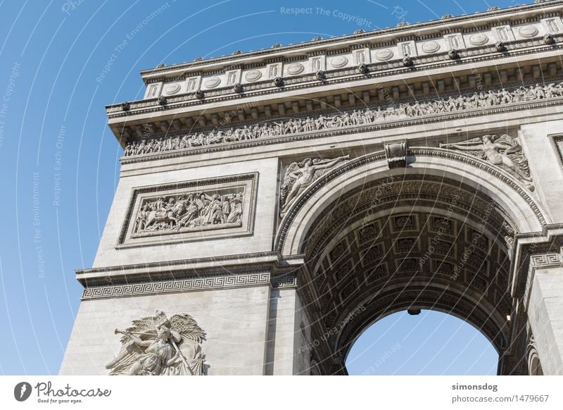 Arc de Triomphe de l'Étoile Architecture Manmade structures Wall (barrier) Wall (building) Facade Tourist Attraction Landmark Monument Culture