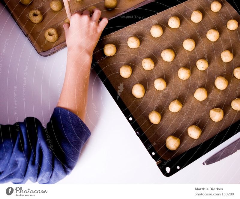 Christmas bakerEI Bakery Christmas & Advent Cookie Kitchen Dough Baked goods Embellish Household Candy Baking tray Arm Sphere Bird's-eye view Detail Hollow